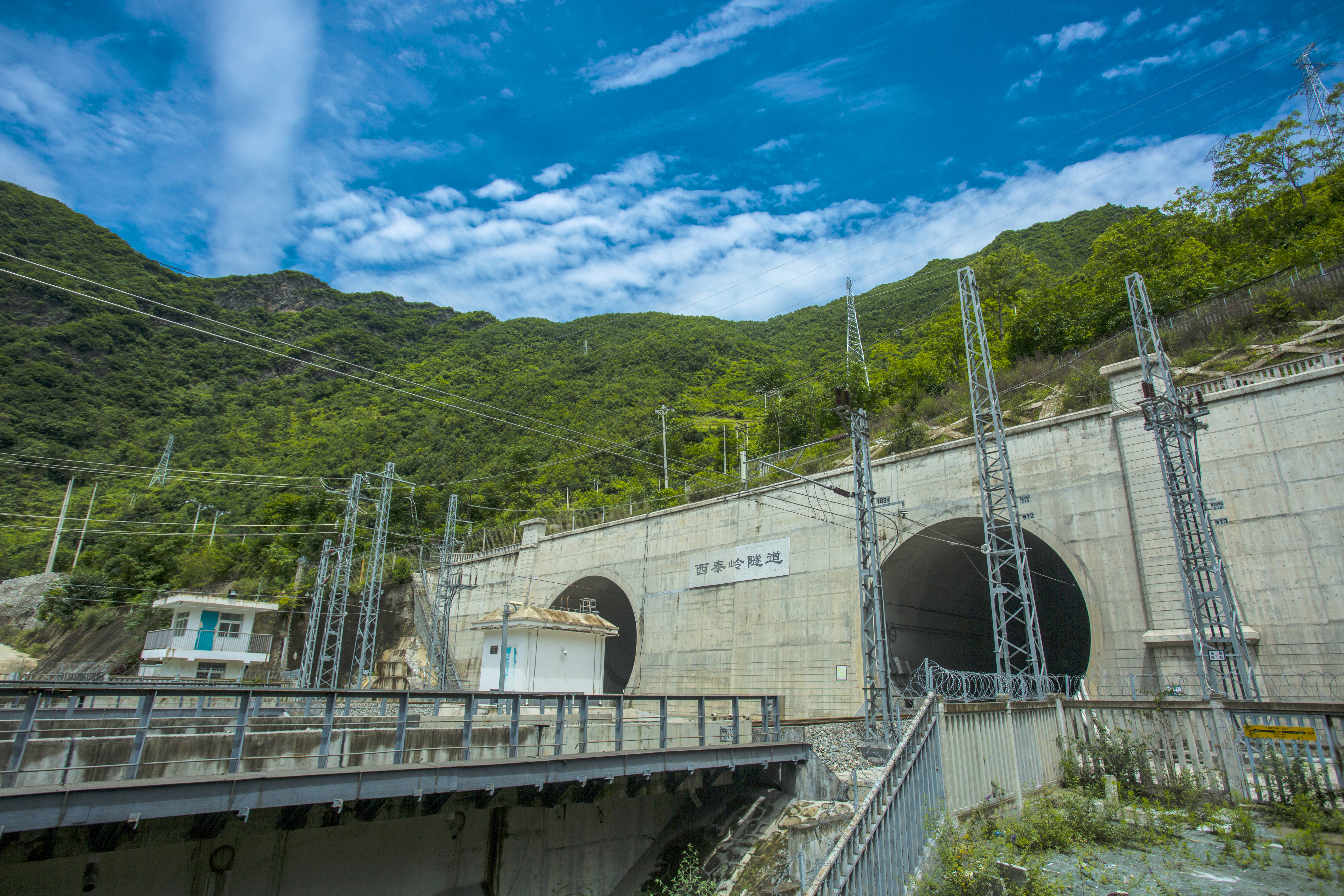 41、2021｜兰渝铁路西秦岭隧道.jpg